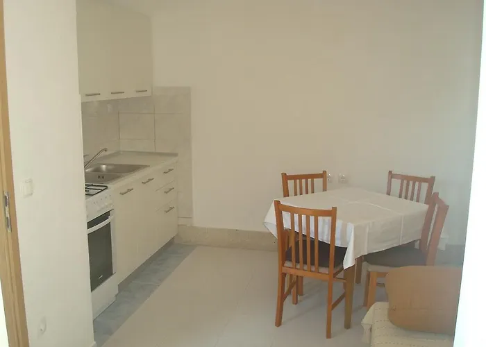 Πανσιόν Milic 3*