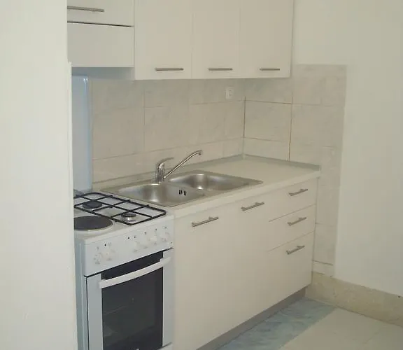 Πανσιόν Milic Μακάρσκα