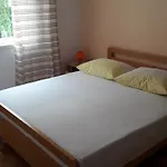 Guest house Milic