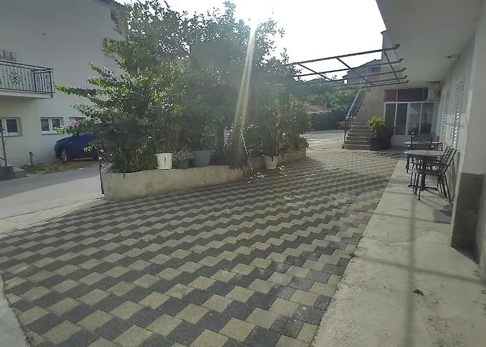 Milic Pensionat Makarska