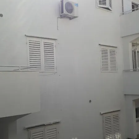 Milic ゲストハウス マカルスカ